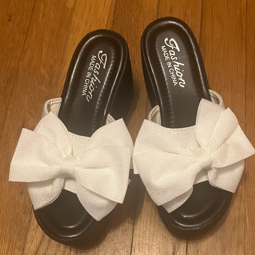 White Bow Slide Sandals for Women